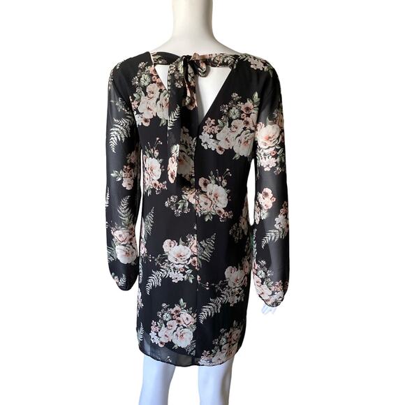 BCBGeneration Womens Size XS Long Sleeve Pleated V Neck Tunic Shift Mini Dress - Picture 6 of 11